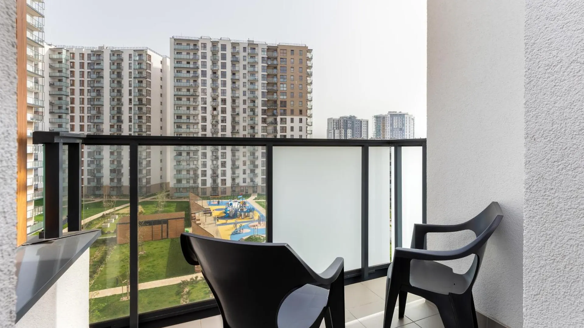 Modern Studio With Balcony Near Arena Gdansk By Noclegi Renters 0*,