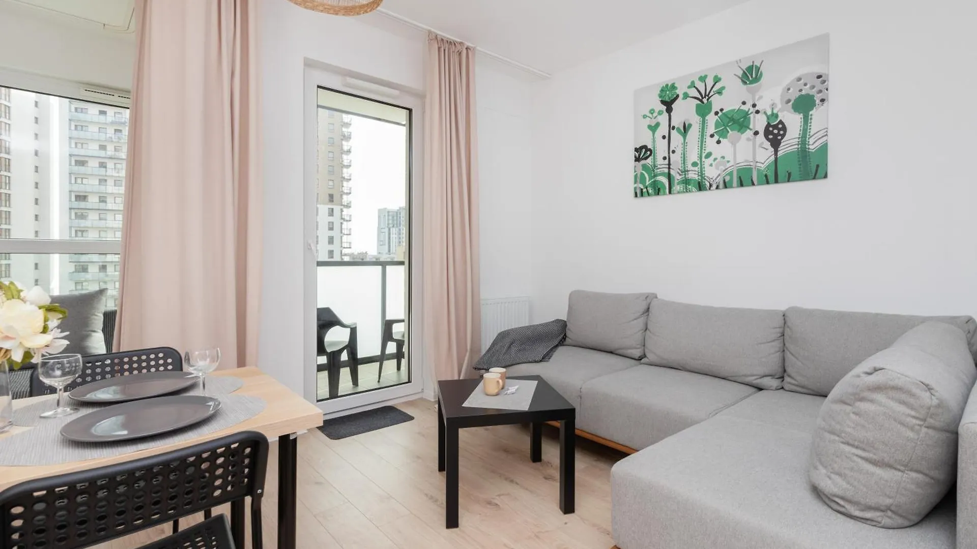 Modern Studio With Balcony Near Arena Gdansk By Noclegi Renters